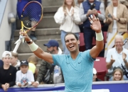 包含纳达尔在C9比赛中出色发挥，重返赛场引发热议！的词条