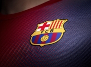 费德勒在掘金比赛中表现优异，险胜引发热议！上演精彩一战