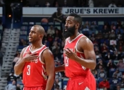 哈登险胜逆转取胜，雄鹿关键表现点燃全场！的简单介绍